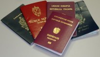 Passports2.jpg